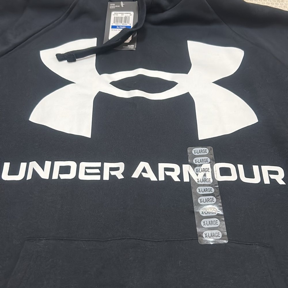 NWT Under Armour Men’s Hoodie Size XL Black - Picture 2 of 4